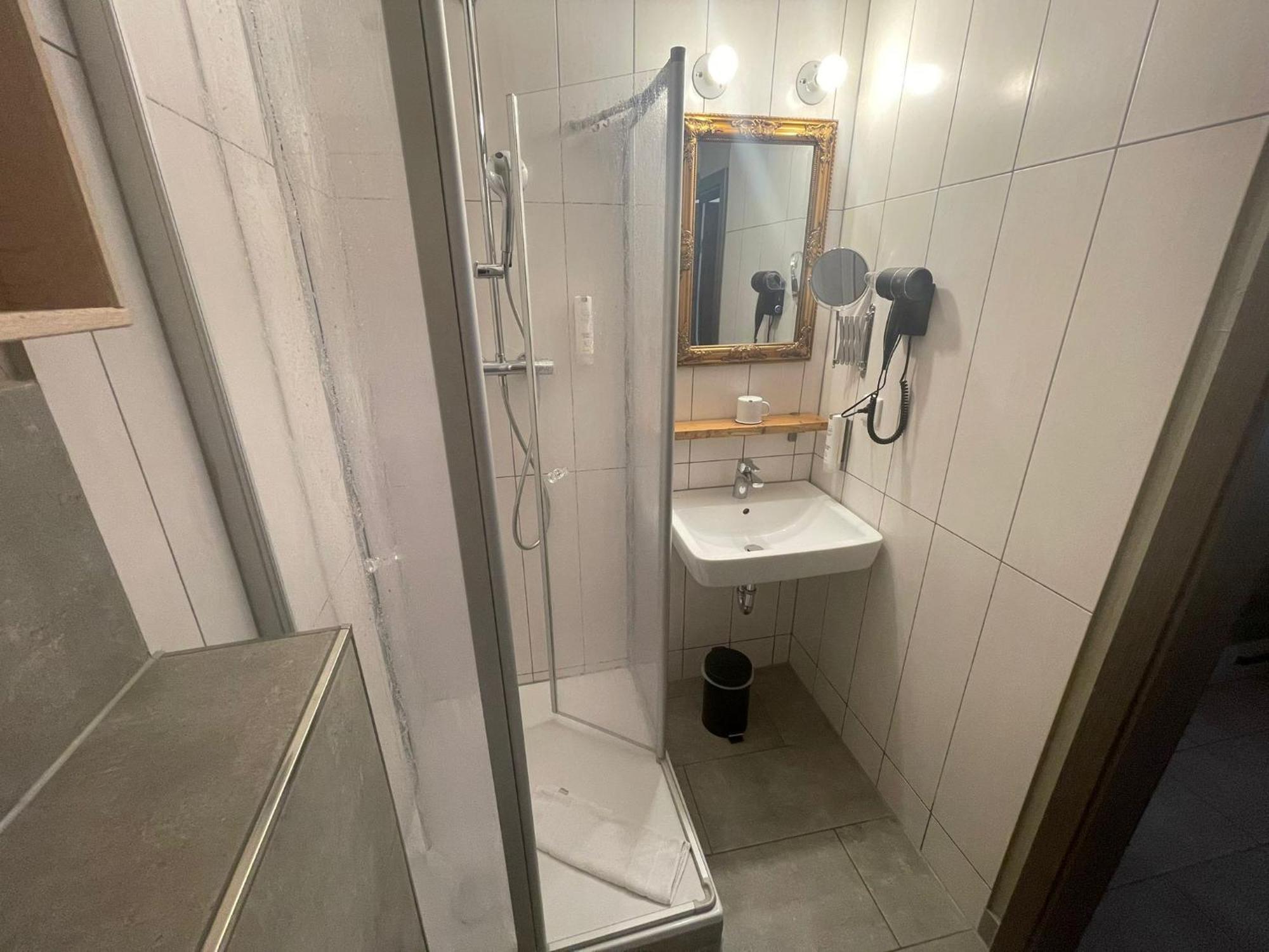 Zentrales Kobytinyhaus City Apartment Herford,Wlan,Parkplatz Ngoại thất bức ảnh